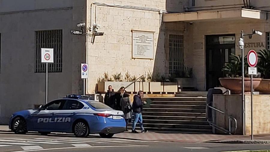 Cagliari, in fuga su auto rubate: l’inseguimento finisce con l’arresto