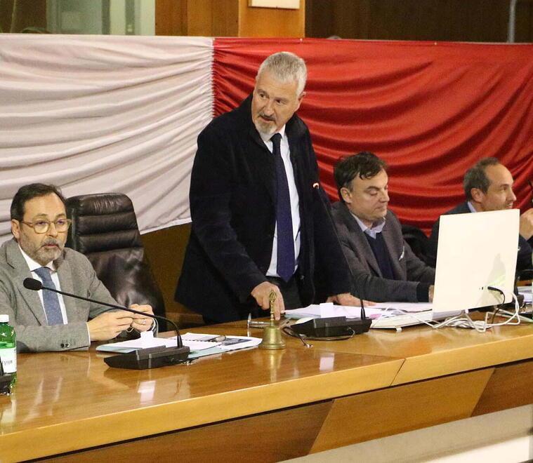 Massa, il centrodestra nel caos: è tutti contro tutti