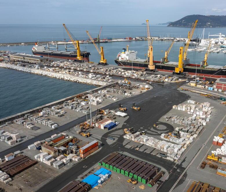 Fhp, 2022 anno d’oro in porto a Carrara: più 50% nella movimentazione