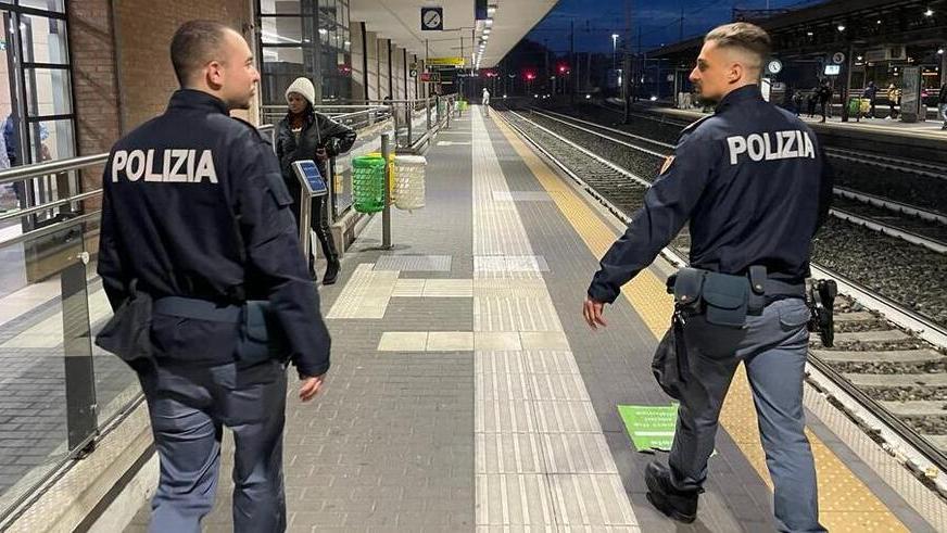 La polizia ferroviaria aperta di sera per avere più sicurezza in stazione