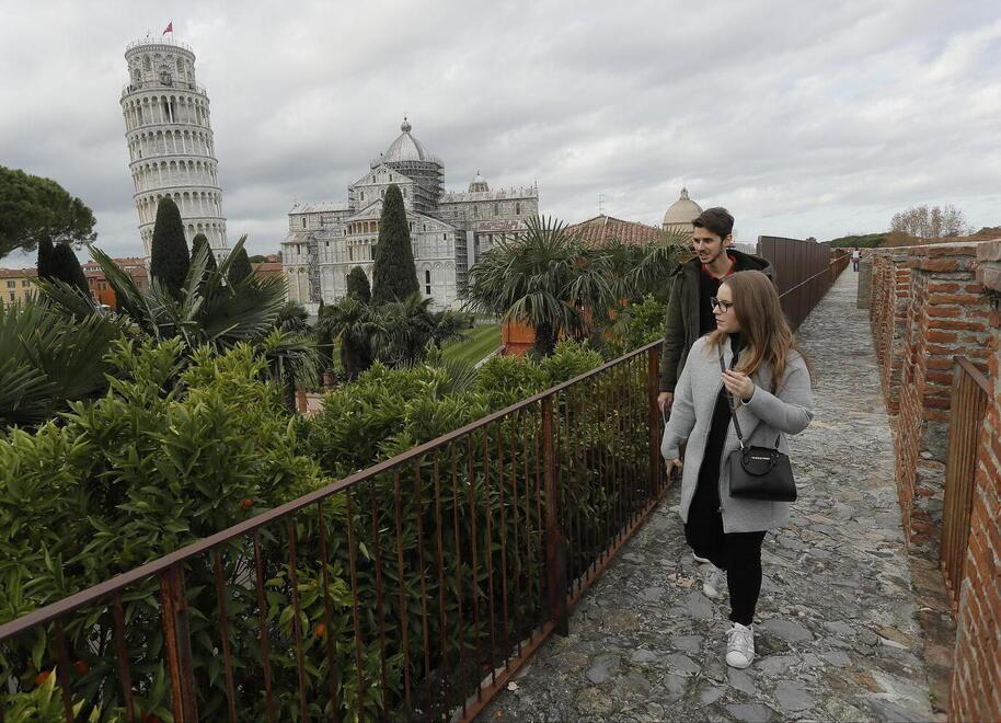 Tutti pazzi per le mura di Pisa: in un anno oltre centomila presenze