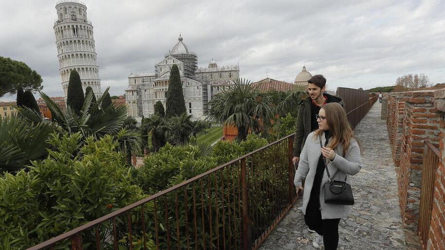 Tutti pazzi per le mura di Pisa: in un anno oltre centomila presenze