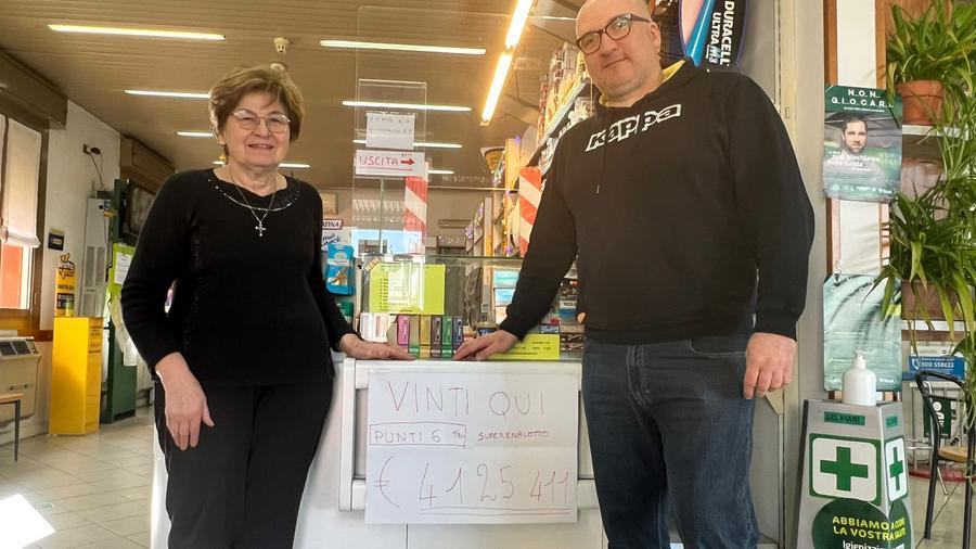 Superenalotto da 371 milioni. Vinti 4 milioni di euro a Carpi alla tabaccheria ‘Magnanini’