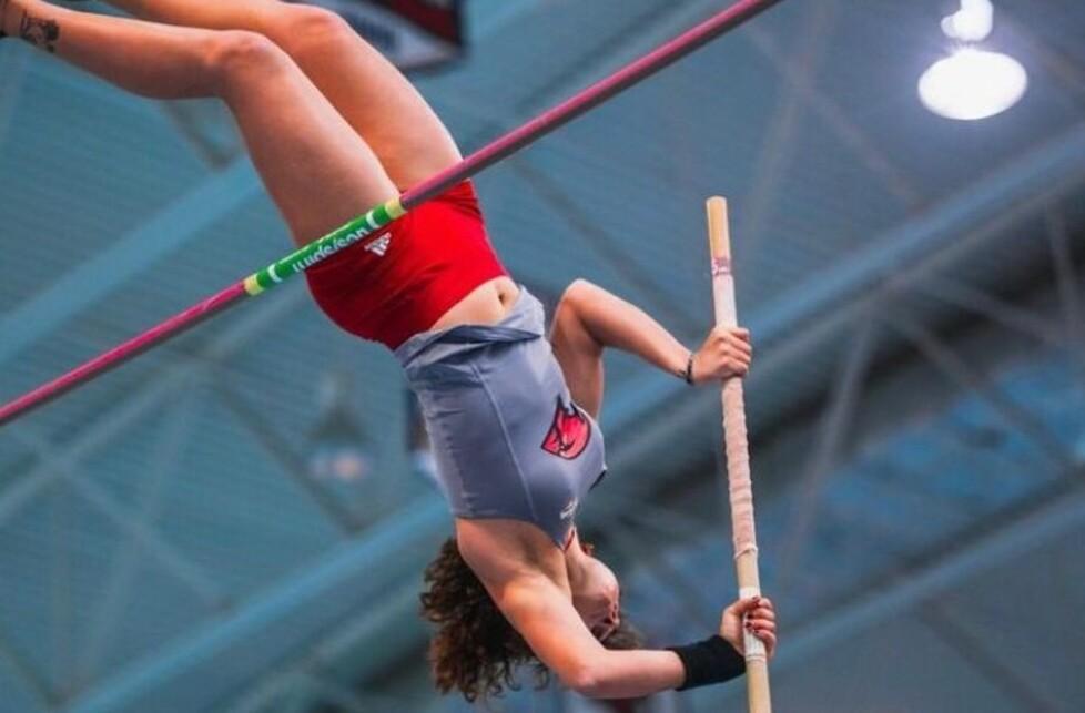 Elena Poli brilla negli Usa e firma il record con l’asta