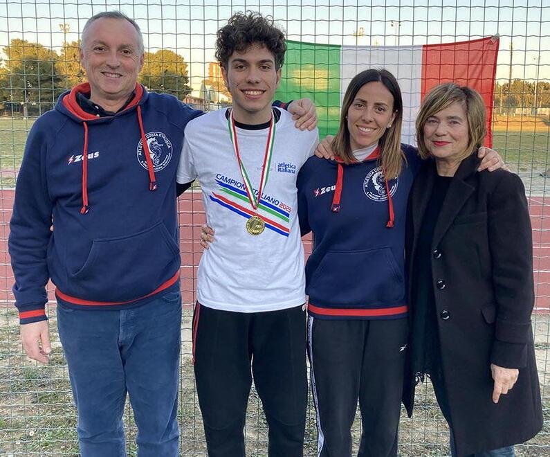 Da Cecina al sogno delle    Olimpiadi: Mattia Bottai è campione italiano