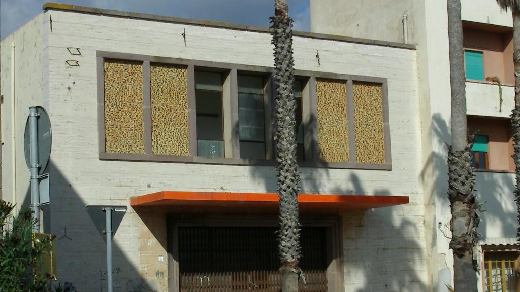 Il vecchio Cineteatro di Fertilia verso la rinascita: in campo 2 milioni