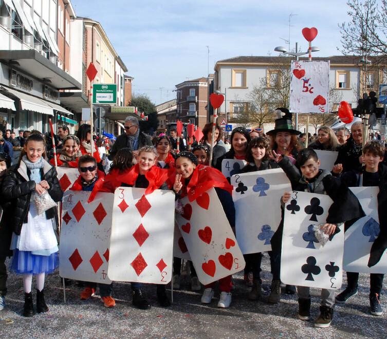 Argenta, niente carnevale: i volontari replicano alle critiche social