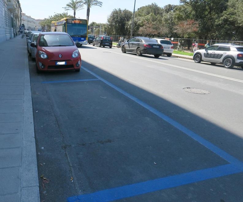 Livorno, dal centro al lungomare: ecco come (ri)cambia la sosta