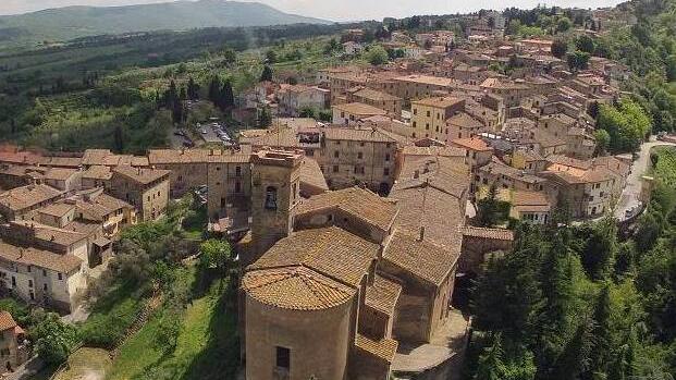 Chianni, perde una busta con duemila euro: la ritrova nella cassetta delle lettere
