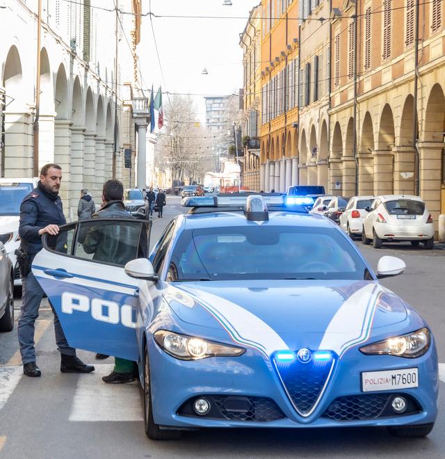 Modena lo spaccavetri seriale arrestato «Scusatemi, ero depresso» 