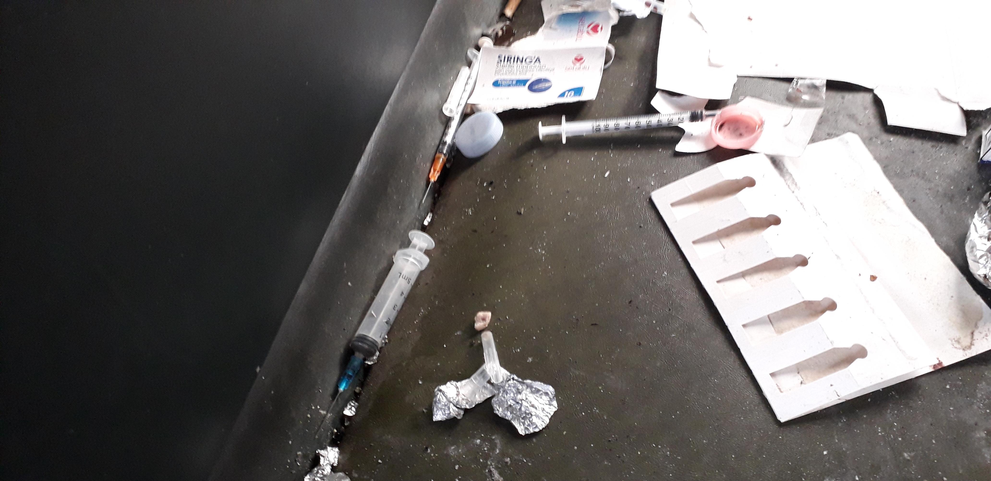 Modena «Crack hotel, il luogo della droga, alla stazione piccola