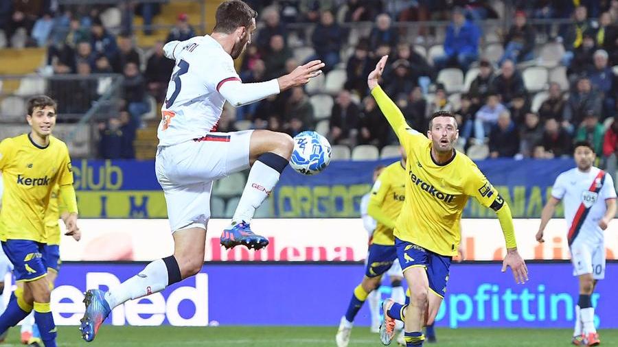Mister Tesser realista dopo il Genoa: «Passo verso la salvezza, ma che bel Modena»