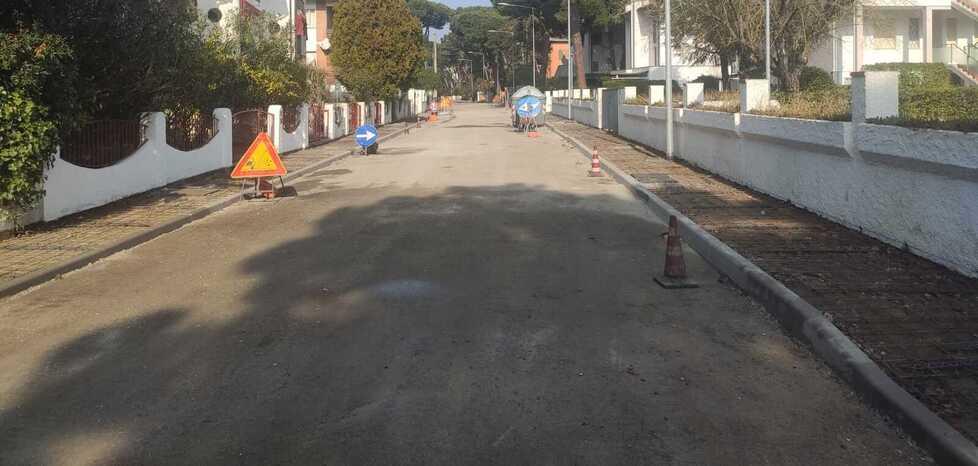 Lavori a Estensi e Spina: «Biglietto da visita estivo»