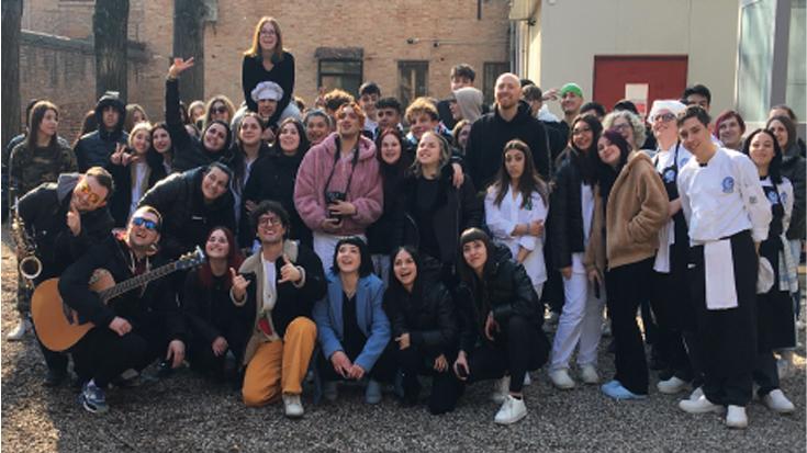 I Disco Club Paradiso modelli alla scuola di estetica e di acconciatura IAL di Ferrara