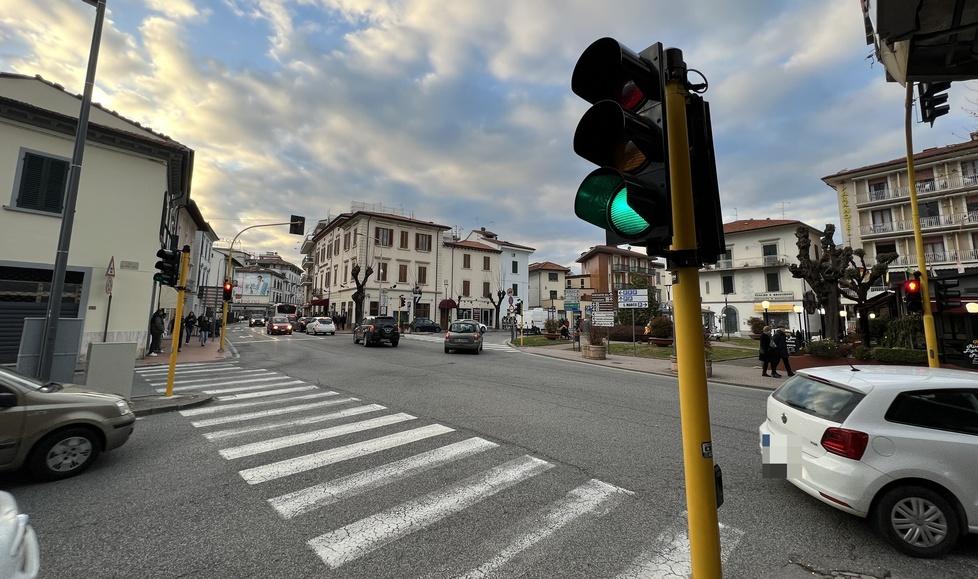 Montecatini: arriva un nuovo “spara multe” al semaforo di corso Matteotti