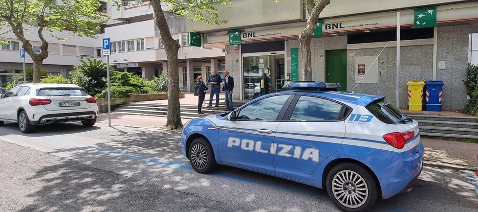 Rapina alla Bnl a Nuoro: confessa e ora finisce in carcere 