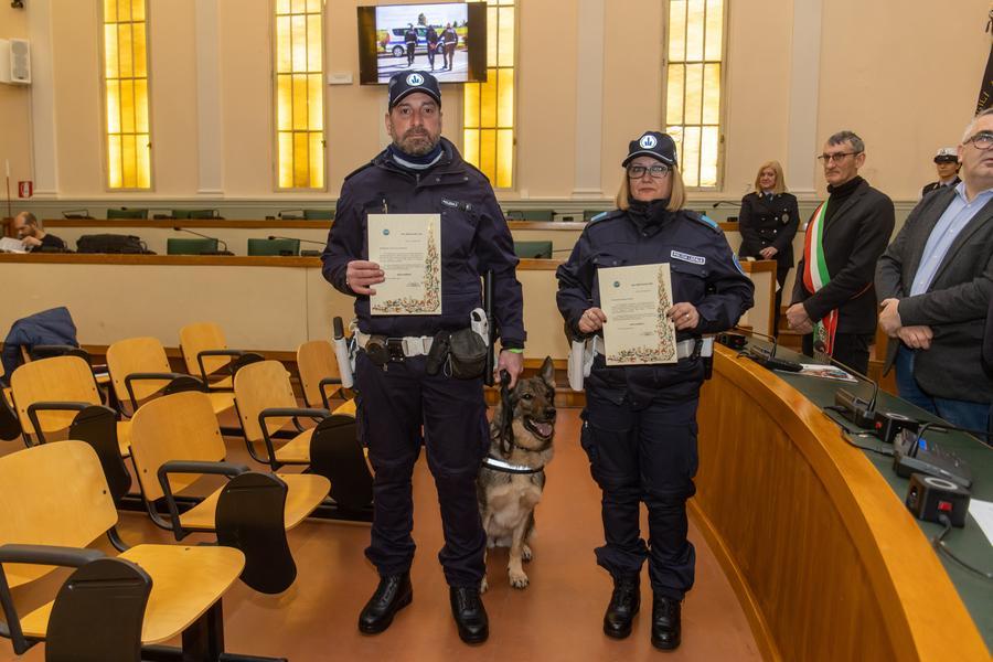 Ferrara, cinque borseggiatrici scoperte al mercato