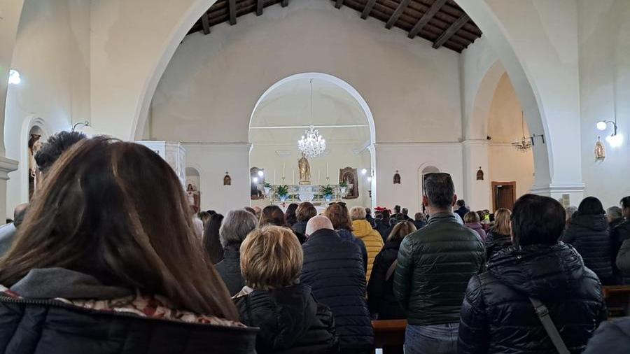 Oristano, commozione alla messa per Chiara Carta
