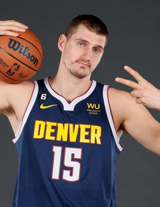 Un mondo sportivo per noi magico Ecco a voi le stelle del basket americano