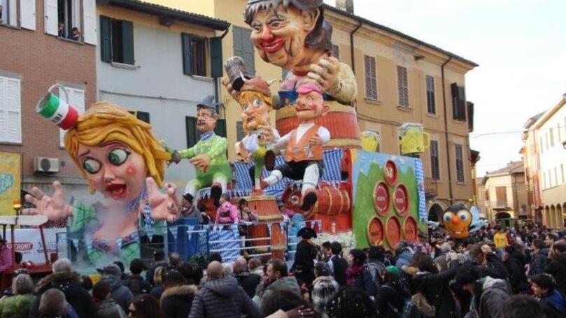 Gran finale al Carnevale del Castlein: domenica la proclamazione dei vincitori