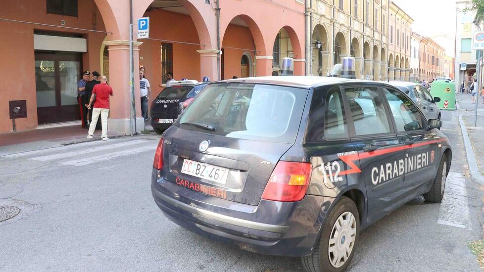 Cento: «Ora basta, quella persona è pericolosa»