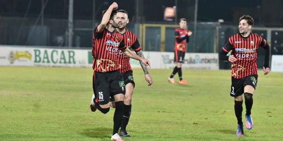 Lucchese, via allo sprint playoff 