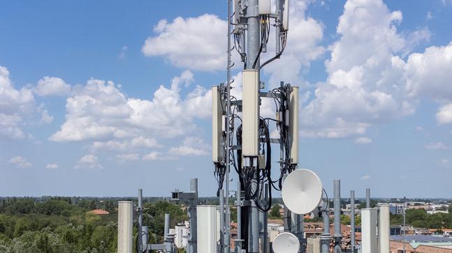 Antenne Ferrara, maggioranza bocciata: il Piano tornerà in commissione