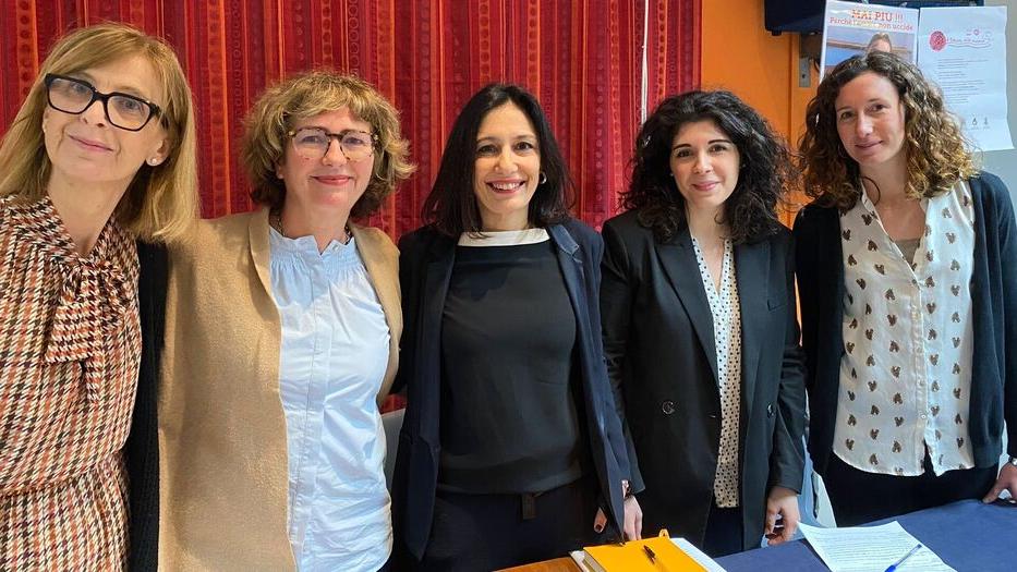 Poggio, vittime due volte: ostacoli e pregiudizi che aggravano la violenza sulle donne