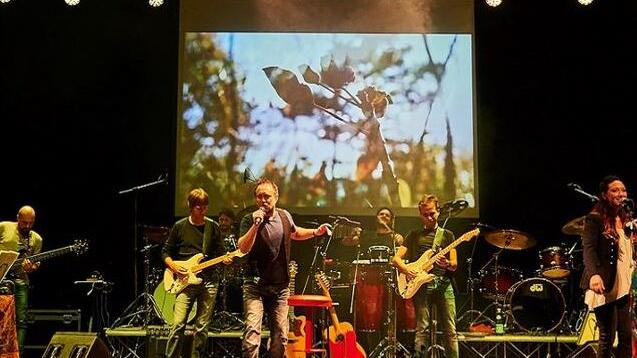 Battisti, il mito rivive al Nuovo: «Qui a Ferrara ci metto tutto me stesso»