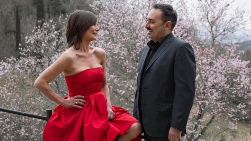 Luca & Liliana, l’incredibile impresa: “Maremma Amara” nei Buddha Bar