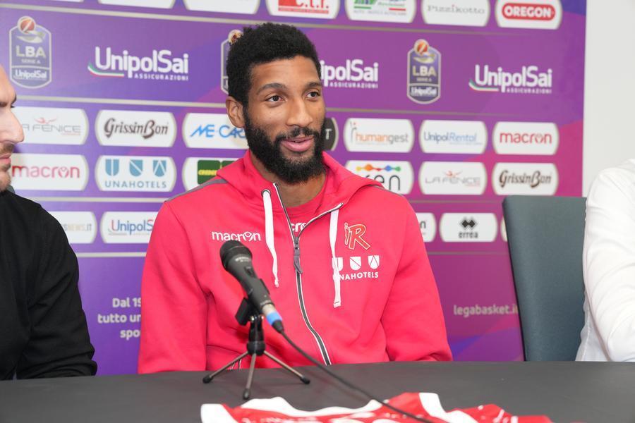 Lee: «La Unahotels ha voglia di lottare»