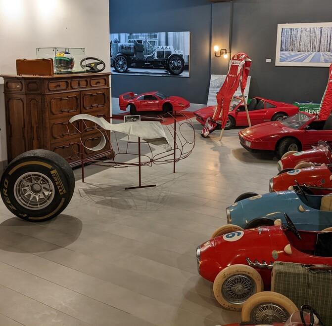 Maranello. I cimeli storici di Enzo Ferrari e Schumacher battuti all’asta 