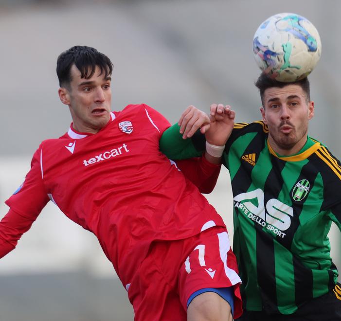 La Giana vince il recupero, Carpi a -14 