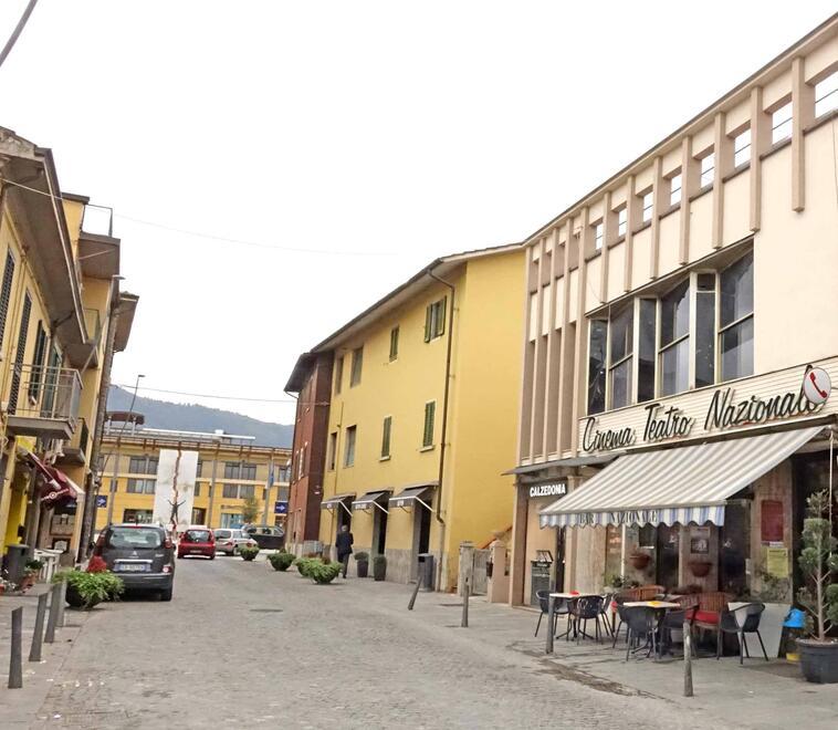 Quarrata, addio al pavé in via Montalbano. «Troppi disagi coi sampietrini»