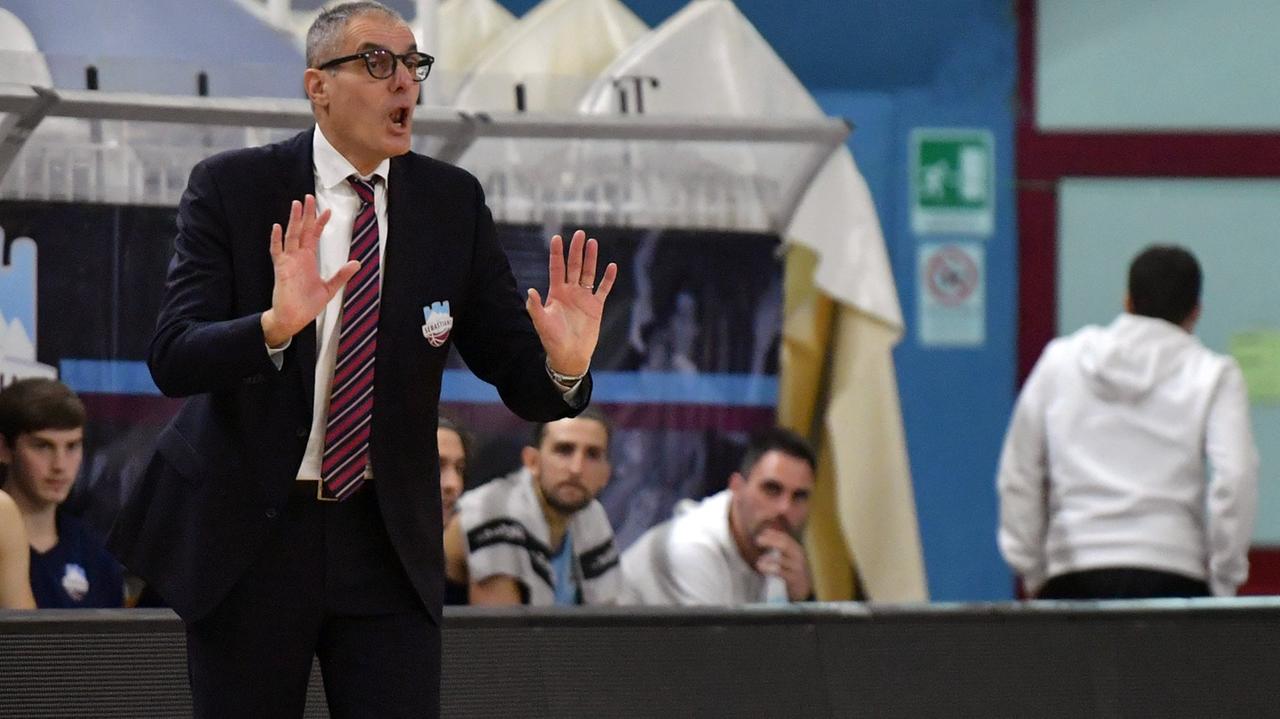 L'azzurro di Sandrokan: «La telefonata di Messina e le partite a tressette io, Gamba, Riva e Rubini»