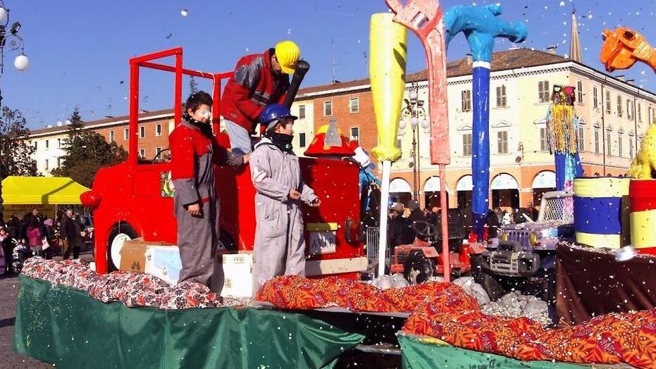 Avip, grazie alla festa di carnevale di Copparo raccolti mille euro per i terremotati