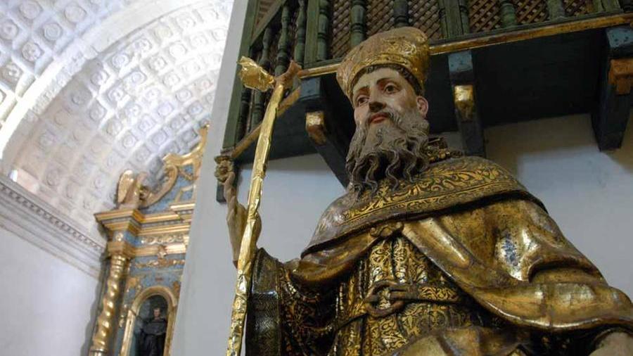 Un interno della chiesa di Sant'Agostino a Cagliari
