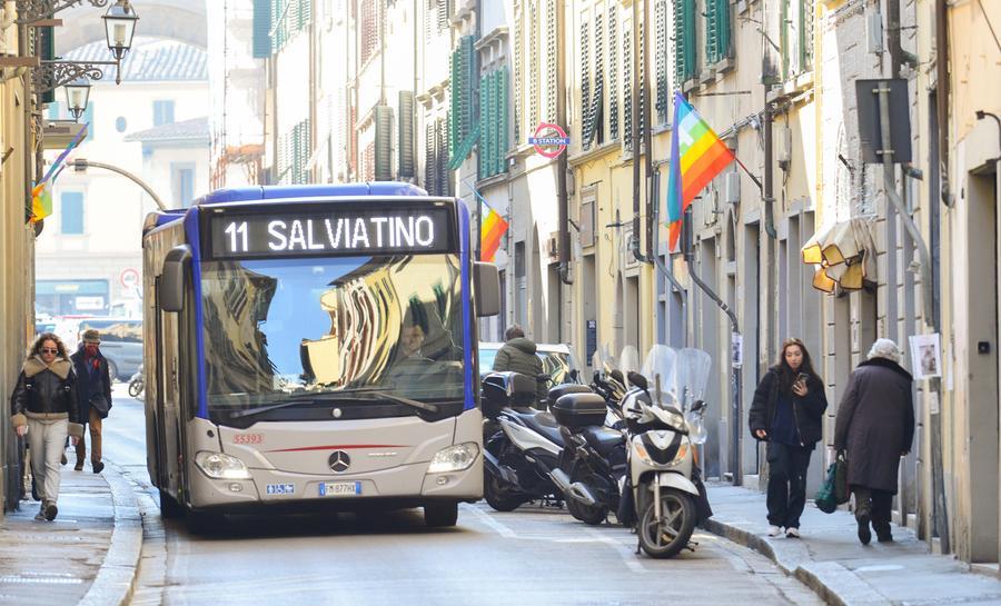 Firenze, subito assunzione a tempo indeterminato per i nuovi autisti di Autolinee Toscane