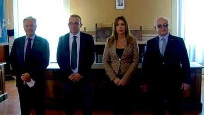 Ostellato, pochi clienti e la banca si ferma