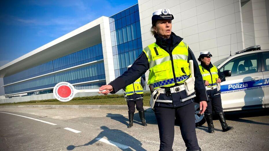 Fiorano Oltre 2500 multe agli automobilisti E in 46 hanno abbandonato rifiuti