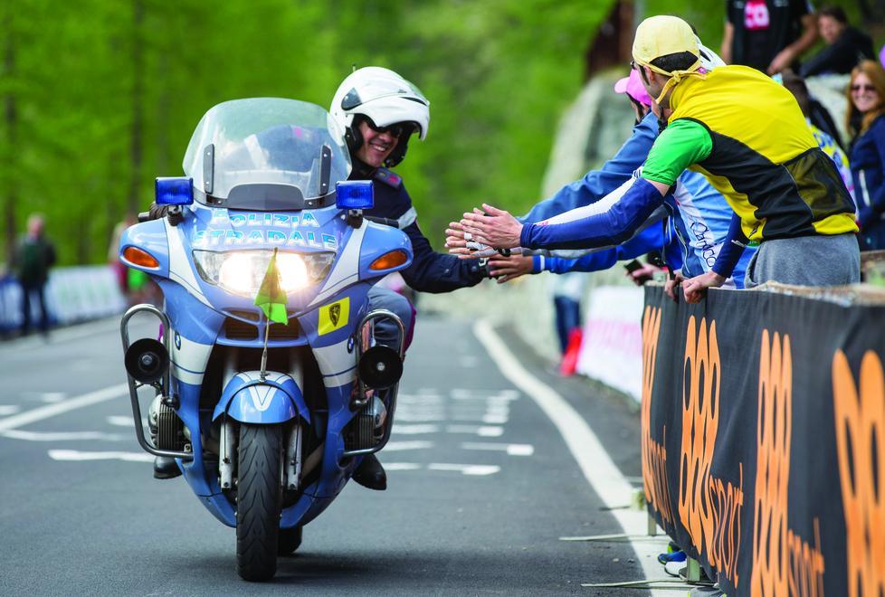 Ferrara, polizia al servizio del Paese: il racconto in 500 fotografie