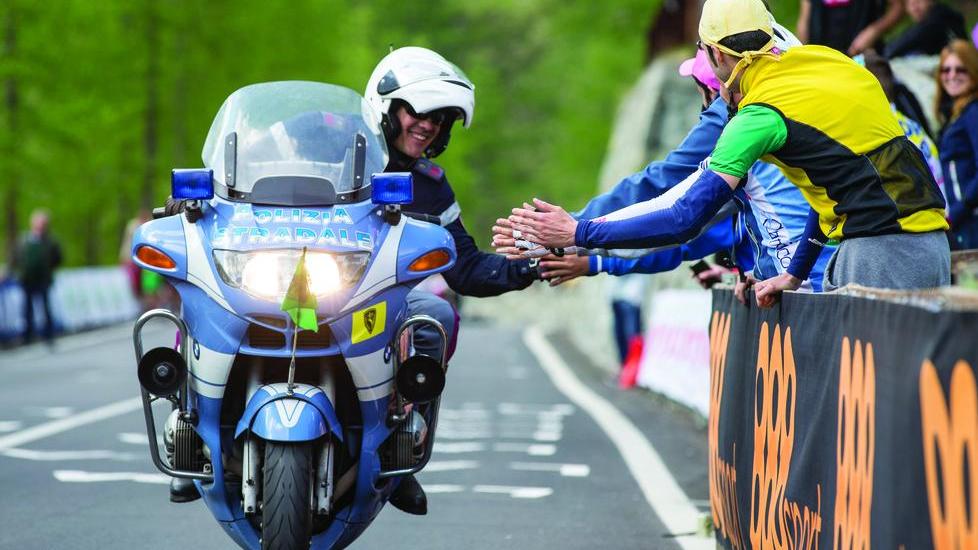 Ferrara, polizia al servizio del Paese: il racconto in 500 fotografie