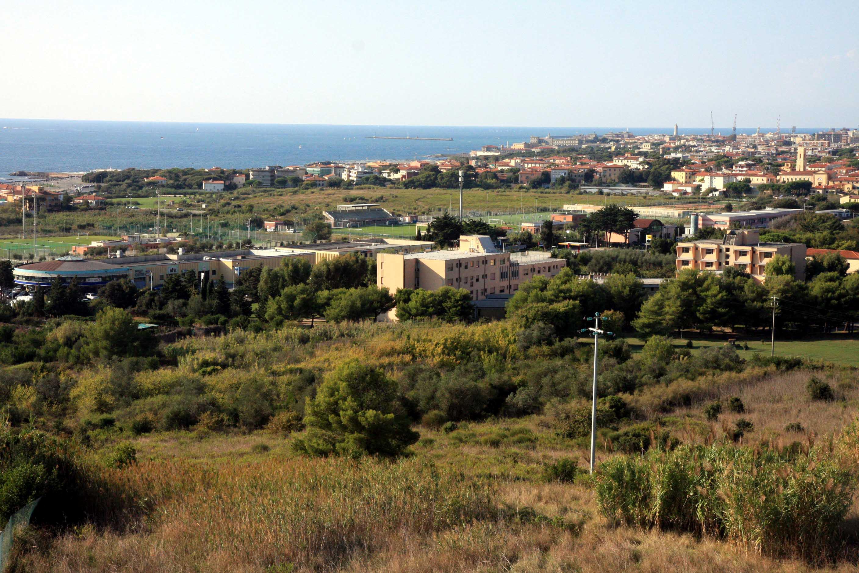 Livorno, nell’area che doveva essere il nuovo ospedale sorgeranno parco, scuole e Rsa