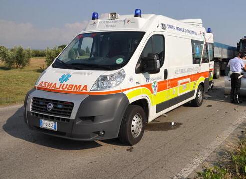 Riorganizzazione del 118, il sindaco Lippi: «Fate un turno sull’ambulanza per conoscere il territorio»