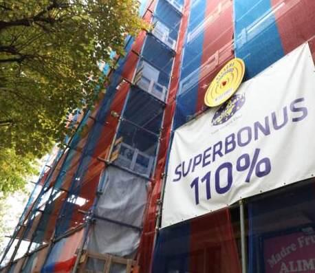 «Stop ai lavori? Una bomba sociale» Rischio blocco per ottocento cantieri