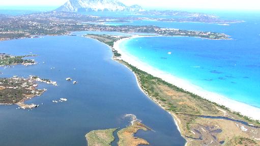San Teodoro, viabilità e parcheggi per le spiagge: alla Cinta e a Brandinchi si cambia