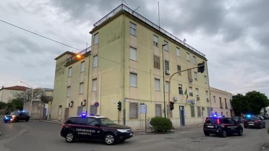 Fucilata nel cuore della notte su una abitazione a Villagreca