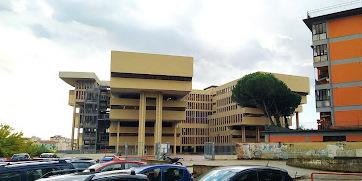 Pistoia, studente disabile bloccato a scuola: guasti i due ascensori al Fedi-Fermi