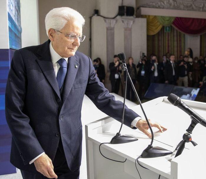 Versilia, balneari e politici sono in ansia dopo le parole del Capo dello Stato
