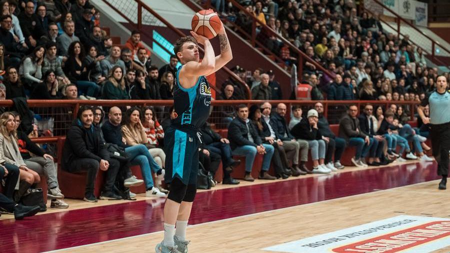 Eroica Tassi Group. Grande prova di cuore e Nardò si inginocchia